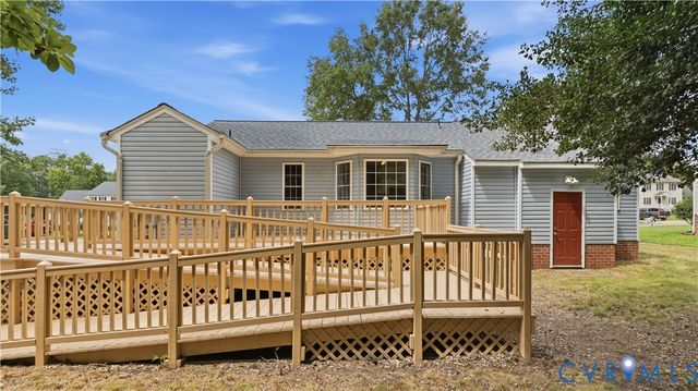 8543 Woodlake Dr, Henrico, VA 23294