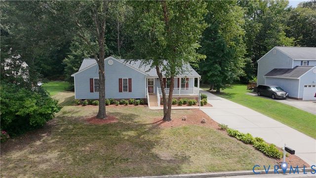 8543 Woodlake Dr, Henrico, VA 23294
