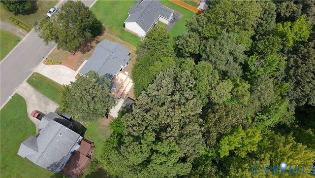 8543 Woodlake Dr, Henrico, VA 23294