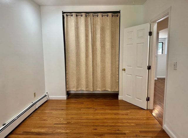 390 Riverway 2, Boston, MA 02115
