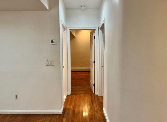 390 Riverway 2, Boston, MA 02115