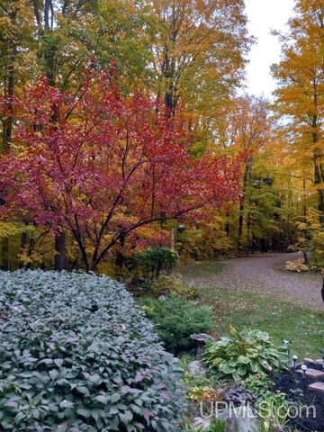 E5420 North Star Road, Ironwood, MI 49938