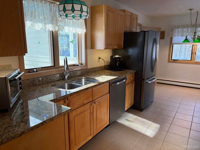 E5420 North Star Road, Ironwood, MI 49938