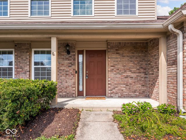 7210 Tappan Drive, Indianapolis, IN 46268