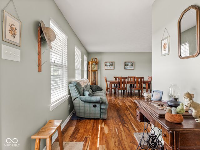 7210 Tappan Drive, Indianapolis, IN 46268