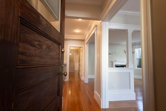 11 Wright St 1, Cambridge, MA 02138