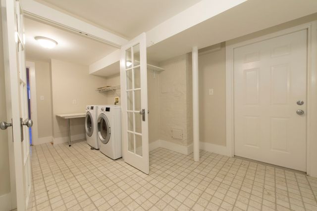 11 Wright St 1, Cambridge, MA 02138
