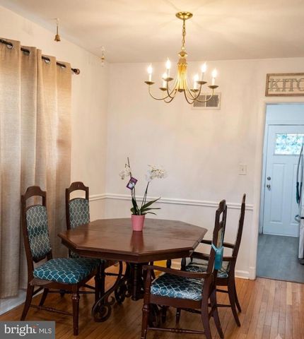 1821 LONGFELLOW ST, Hyattsville, MD 20782
