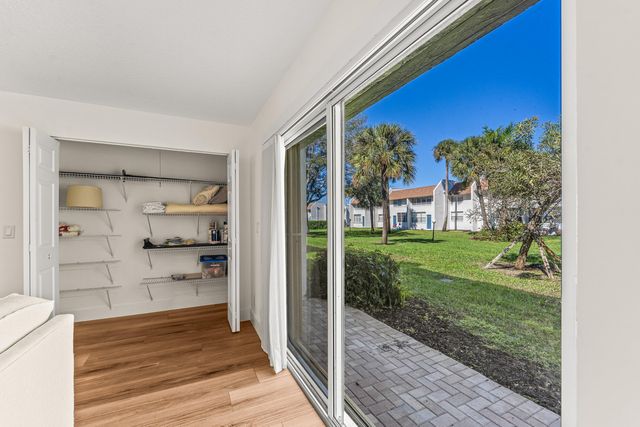 2905 SW 22nd Avenue 1030, Delray Beach, FL 33445