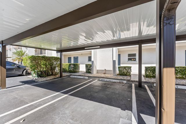 2905 SW 22nd Avenue 1030, Delray Beach, FL 33445