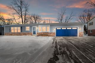 6417 Londonderry Drive, Cary, IL 60013