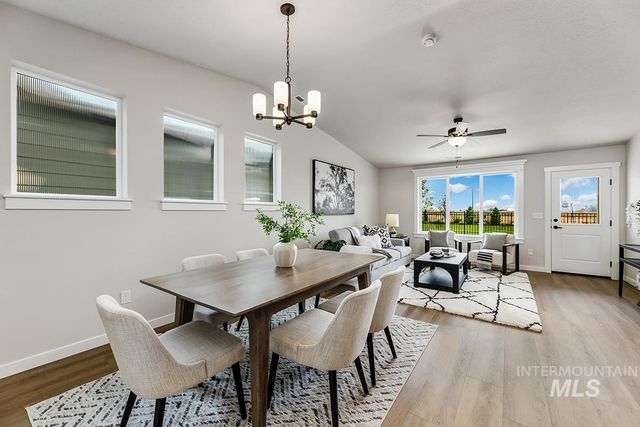 7122 S Gamely Ave, Meridian, ID 83642