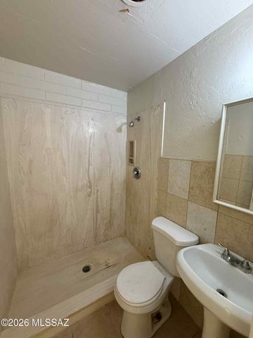 705 W Irvington Road, Tucson, AZ 85714