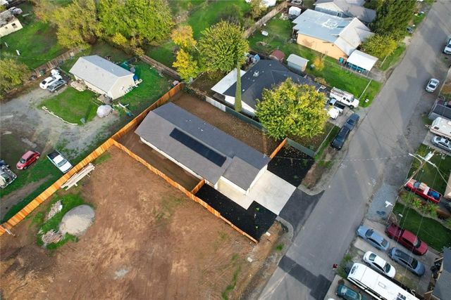 1527 9th Avenue, Olivehurst, CA 95961