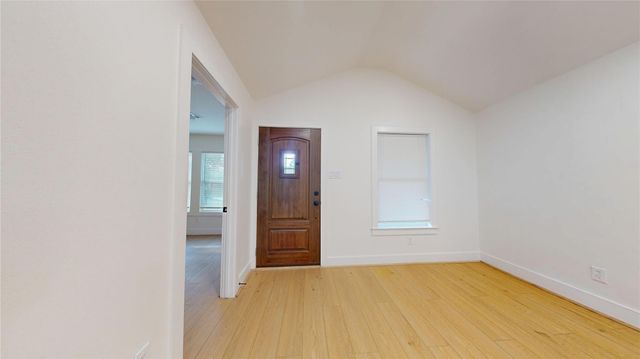 9114 Hueni Road, Houston, TX 77365