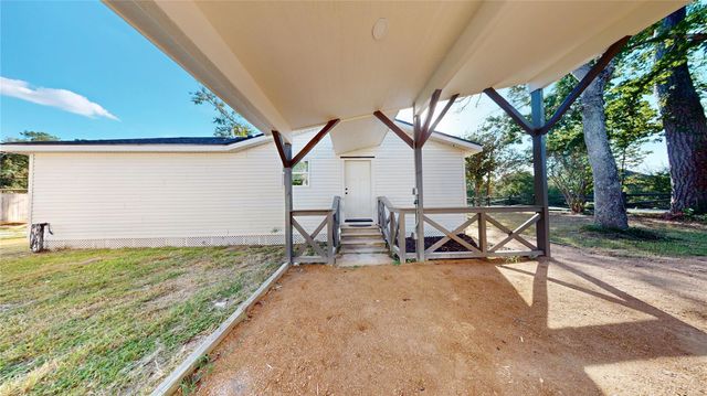 9114 Hueni Road, Houston, TX 77365