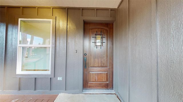 9114 Hueni Road, Houston, TX 77365