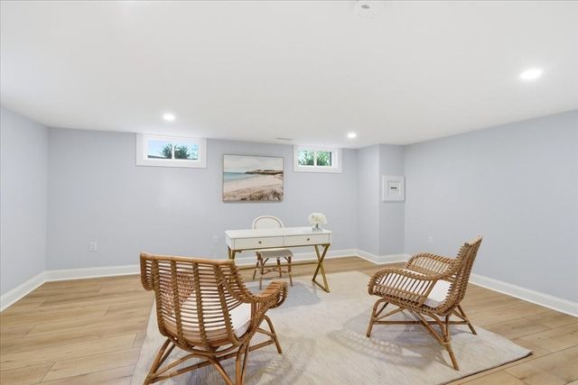 36 Smith Rd, Hingham, MA 02043