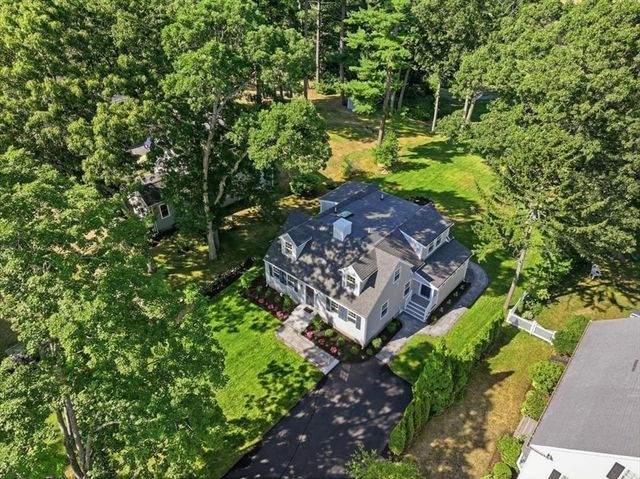 36 Smith Rd, Hingham, MA 02043
