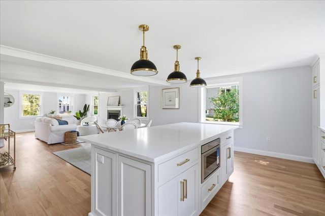 36 Smith Rd, Hingham, MA 02043