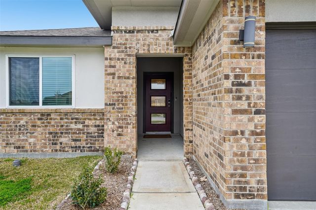 14807 Cold Water Drive, Baytown, TX 77523