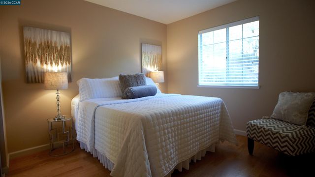 2531 Moraga Dr, Pinole, CA 94564