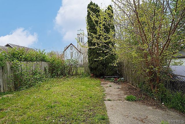 667 Fulton Street, Buffalo, NY 14210