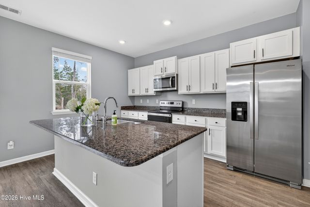 825 Seathwaite Lane SE, Leland, NC 28451