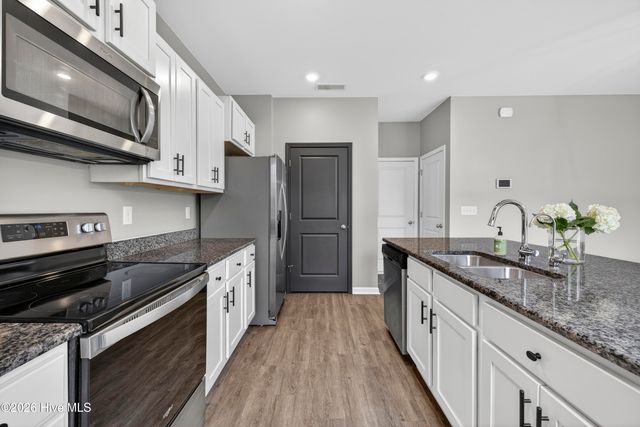 825 Seathwaite Lane SE, Leland, NC 28451