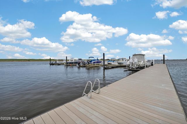 825 Seathwaite Lane SE, Leland, NC 28451