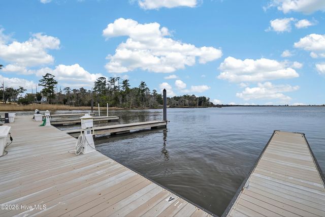 825 Seathwaite Lane SE, Leland, NC 28451