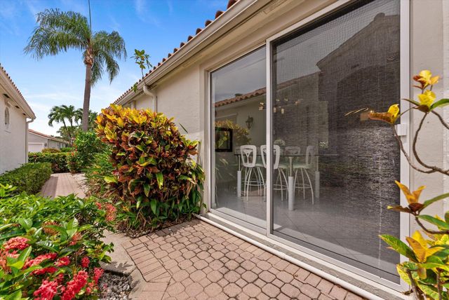 3938 Redondo Court, Boca Raton, FL 33487