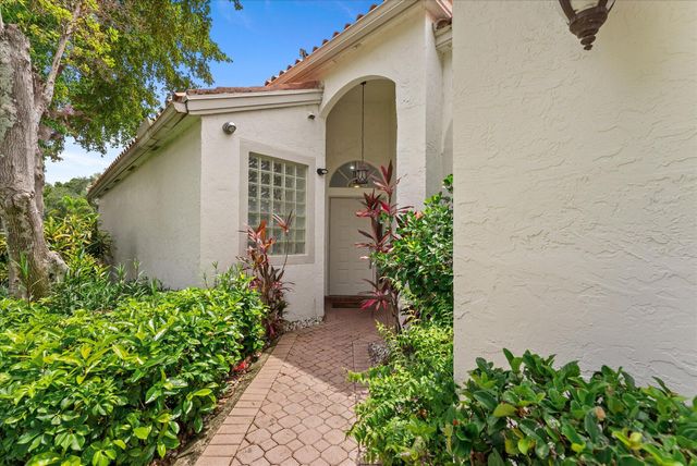 3938 Redondo Court, Boca Raton, FL 33487