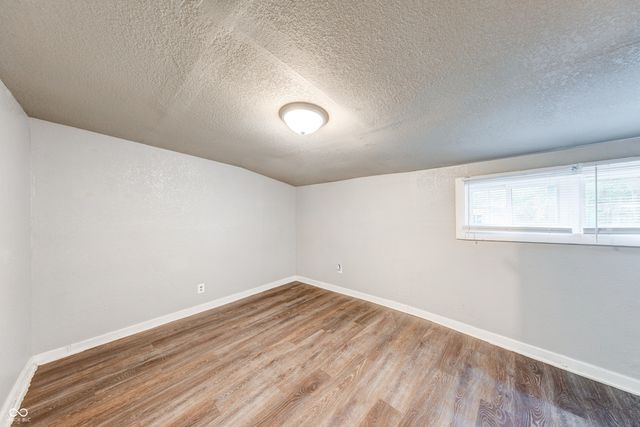 930 Union Street, Columbus, IN 47201