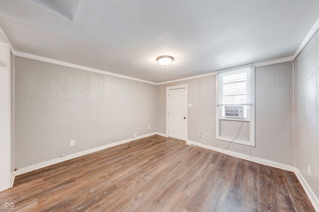 930 Union Street, Columbus, IN 47201