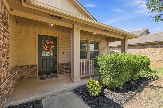 106 N Boardwalk Street, Stillwater, OK 74075