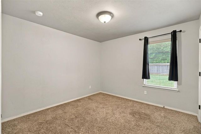 106 N Boardwalk Street, Stillwater, OK 74075