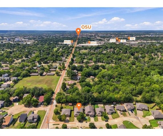 106 N Boardwalk Street, Stillwater, OK 74075