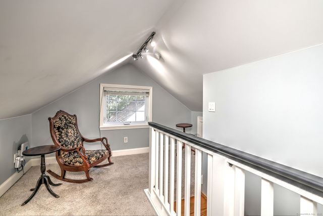 32 Wall Street, Milford, CT 06460