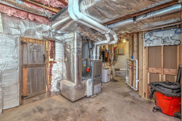 32 Wall Street, Milford, CT 06460