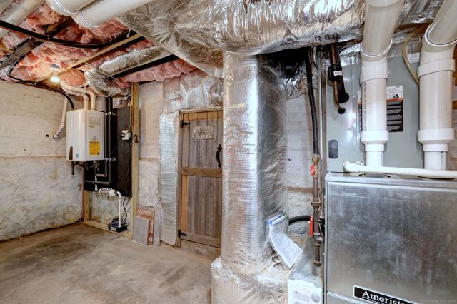 32 Wall Street, Milford, CT 06460