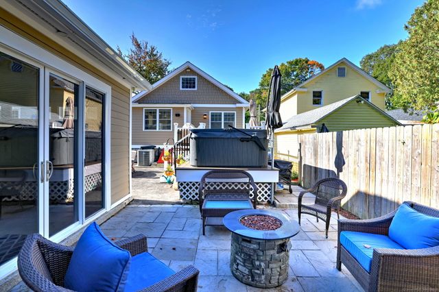 32 Wall Street, Milford, CT 06460