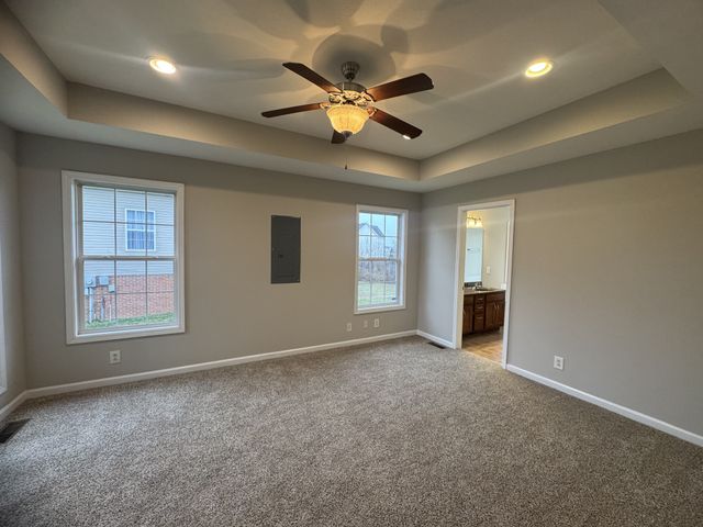 3216 Twelve Oaks Blvd, Clarksville, TN 37042