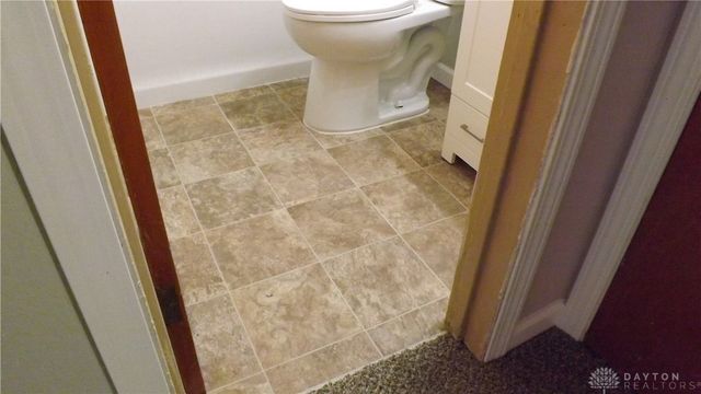 2040 Courtland Avenue, Kettering, OH 45420