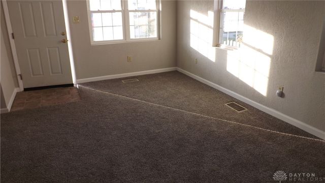 2040 Courtland Avenue, Kettering, OH 45420