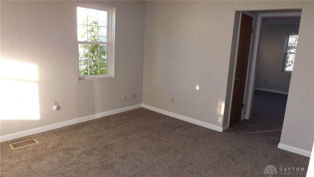 2040 Courtland Avenue, Kettering, OH 45420