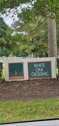 925 N Scarlet Oak CT, Chesapeake, VA 23320