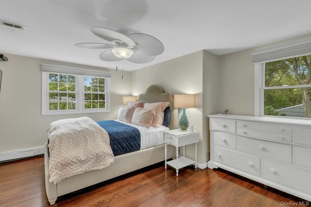 17 Lovell Road, Hampton Bays, NY 11946