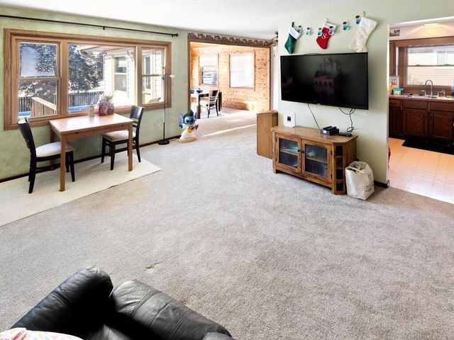 1694 119th Avenue NW, Coon Rapids, MN 55448