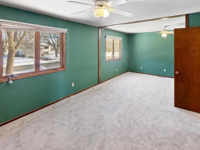 1694 119th Avenue NW, Coon Rapids, MN 55448